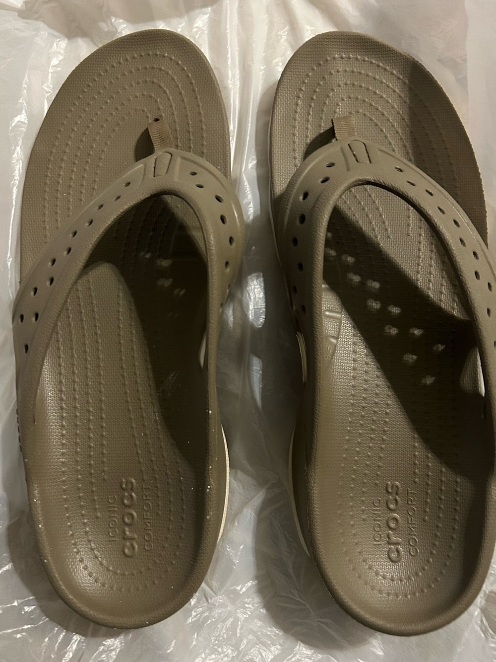 Crocs, rubber, flip-flops, men, size 10 easy slip on and easy to wash off.
